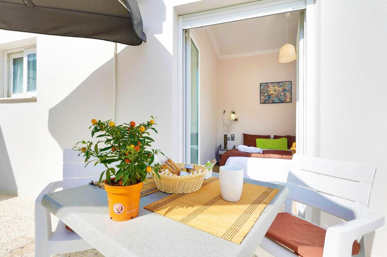 Silver Athens Double Room With Balcony Atenas Exterior foto